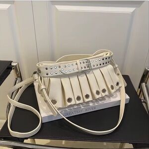 Y2K Vintage Cream Handbag with Studded Strap